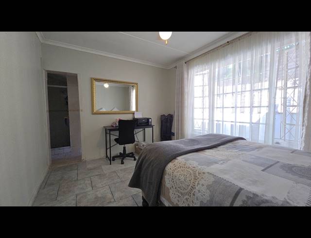 4 BEDROOM HOUSE FOR SALE IN ESCOMBE